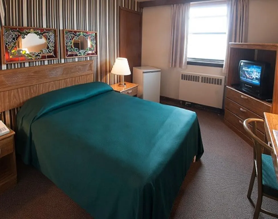 Curtis Gordon Motor Hotel Winnipeg 2*,